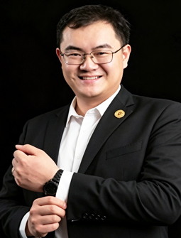 于佳寧 博士